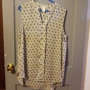 H&M Tops - H&M size 14 printed tunic top H&M Tops - H&M size 14 printed tunic top